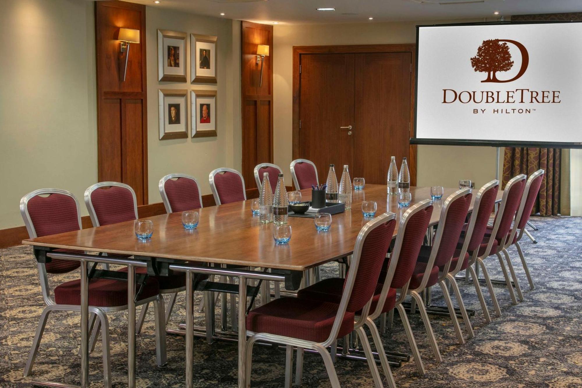 Doubletree By Hilton Stratford-Upon-Avon, United Kingdom Hotel Ngoại thất bức ảnh