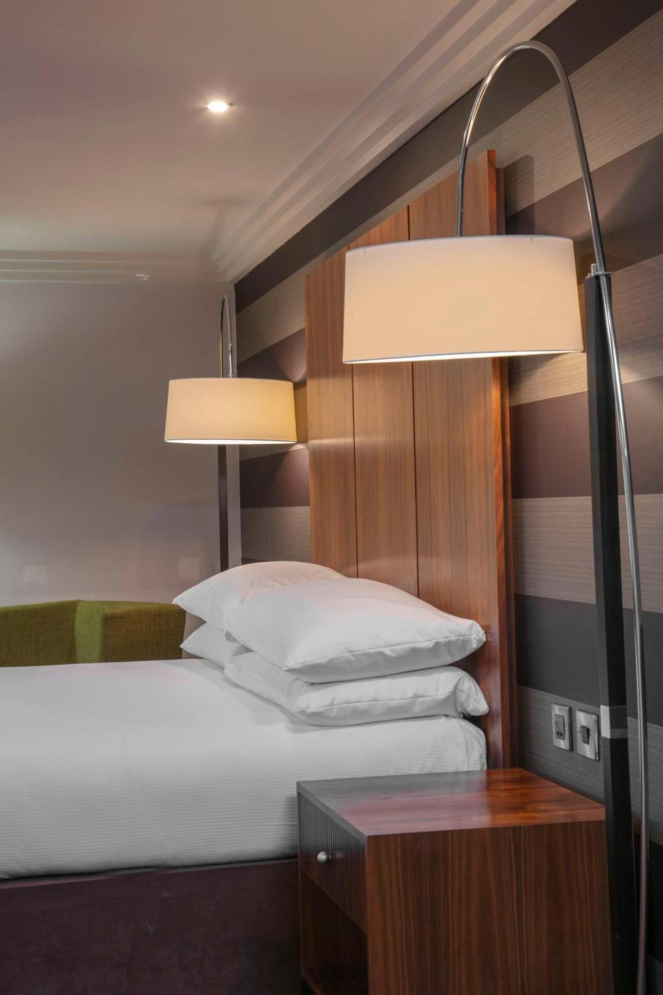 Doubletree By Hilton Stratford-Upon-Avon, United Kingdom Hotel Ngoại thất bức ảnh