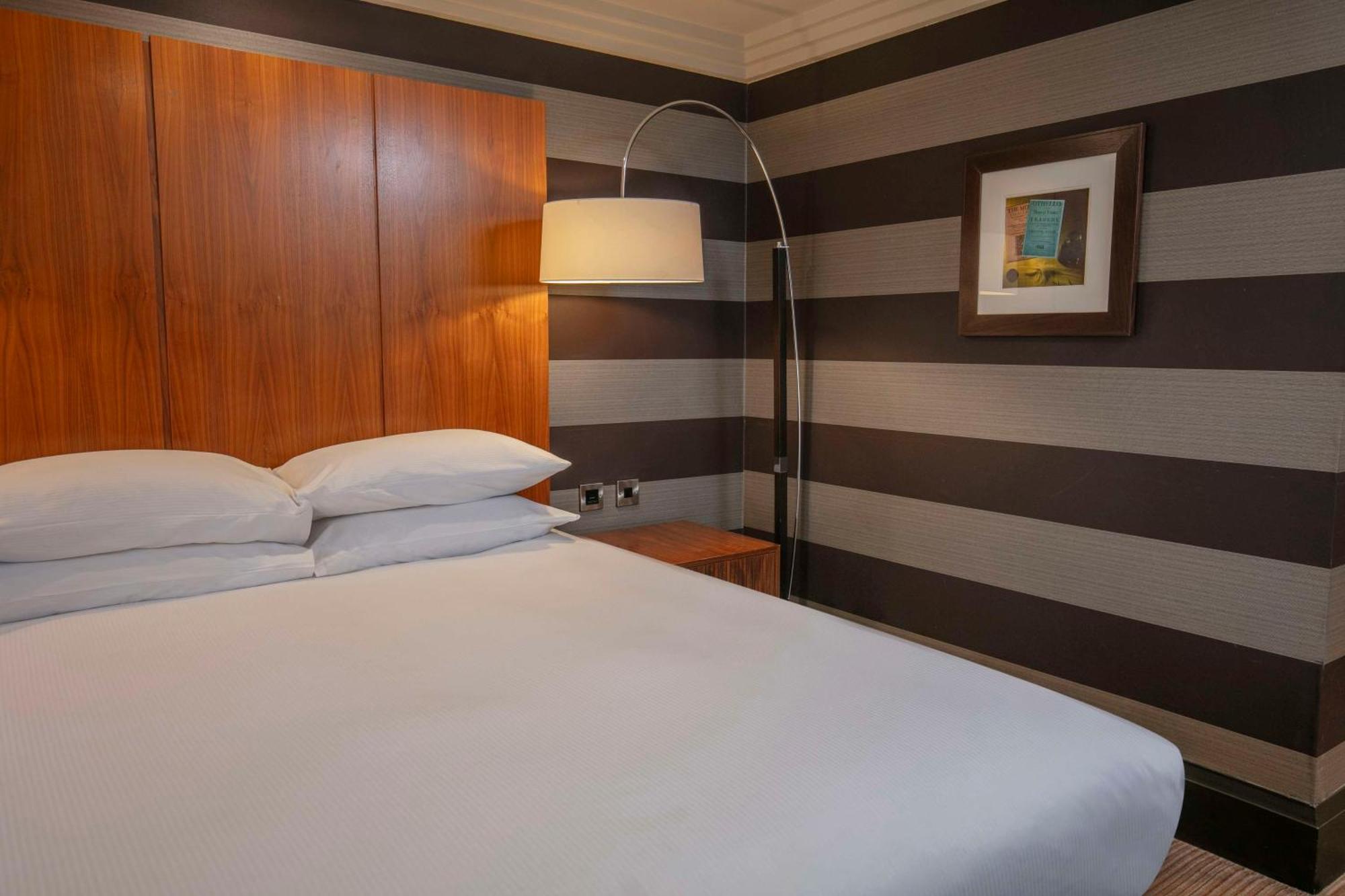 Doubletree By Hilton Stratford-Upon-Avon, United Kingdom Hotel Ngoại thất bức ảnh